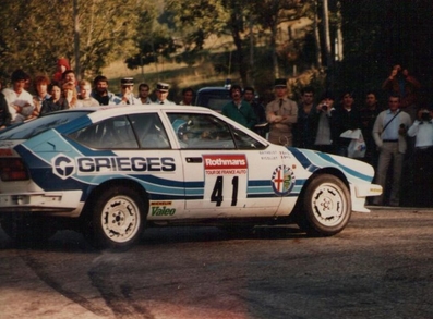 Christian Rigollet - Michel Bathelot
42º Tour de France Automobile 1983. Alfa Romeo Alfetta GTV6 (7058 RM 01). Clasificado 8º.

Del 19 al 23 Septiembre, Paris, Nice, Francia.
Superficie: asfalto.

El Rally tenia un total de 2800.00 km de los que 630.00 km divididos en 3 etapas y 32 tramos eran especiales (uno de ellos fue cancelado SS27 Col du Noyer).

Tomaron la salida 84 equipos, finalizaron 37.@

Palabras clave: Alfa;Romeo;Tour_France_Automobile;1983