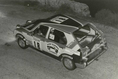 Alain Coppier - Josepha Laloz
27º Tour de Corse - Rallye de France 1983. Citröen Visa Chrono, (6568 WE 38). Clasificado 9º.

Del 5 al 7 de Mayo, Ajaccio, Córcega, Francia.
Superficie: asfalto.

El Rally tenia un total de 1715.10 km de los que 1066.10 km divididos en 32 tramos eran especiales.

Tomaron la salida 178 equipos, finalizaron 57.@
Palabras clave: ;Citroen;Visa;Grupo_B;Corcega;Corse;1983