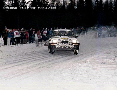 Lars-Erik Walfridsson - Lars Backman
33º International Swedish Rally 1983. Renault 5 Turbo. Clasificado 11º.

Del 11 al 13 de Febrero, Karlstad,
Superficie: nieve - hielo.

El Rally tenia un total de 1505.00 km de los que 476.10 km divididos en 25 tramos eran especiales (uno de ellas fue cancelada SS12 Radasjon de 6 Km).

Se inscribieron 137 equipos, tomaron la salida 137, finalizaron 67.@
Palabras clave: Renault;Turbo;Grupo_B;Suecia;1983;Nieve
