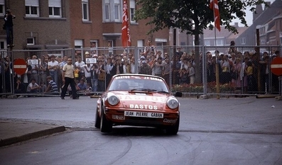 Patrick Snijers - Dany Colebunders
19º Ypres 24 Horas Rally 1983. Porsche 911 SC (UL.212). Clasificado 9º.

Del 24 al 26 de Junio, Ypres, Bélgica.
Superficie: asfalto.

El Rally tenía 512.00 km cronometrados divididos en dos etapas y 53 tramos especiales.

Tomaron la salida 176 equipos, finalizaron 77.@
Palabras clave: Patrick_Snijers;Porsche;Ypres;1983