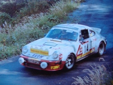 Francis Roussely - Daniel Fallot
42º Tour de France Automobile 1983. Porsche 911 SC (1545 SY 54). Clasificado 13º.

Del 19 al 23 Septiembre, Paris, Nice, Francia.
Superficie: asfalto.

El Rally tenia un total de 2800.00 km de los que 630.00 km divididos en 3 etapas y 32 tramos eran especiales (uno de ellos fue cancelado SS27 Col du Noyer).

Tomaron la salida 84 equipos, finalizaron 37.@
Palabras clave: Porsche;Tour_France_Automobile;1983