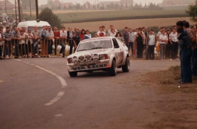 I.Viane - D.Ostyn
19º Ypres 24 Horas Rally 1983. Opel Kadett GT/E. Clasificado 15º.

Del 24 al 26 de Junio, Ypres, Bélgica.
Superficie: asfalto.

El Rally tenía 512.00 km cronometrados divididos en dos etapas y 53 tramos especiales.

Tomaron la salida 176 equipos, finalizaron 77.@
Palabras clave: Opel;Kadett;Ypres;1983