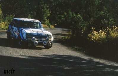Jacky Gambin - Mirian Giroud
42º Tour de France Automobile 1983. Renault 5 Alpine. Clasificado 15º.

Del 19 al 23 Septiembre, Paris, Nice, Francia.
Superficie: asfalto.

El Rally tenia un total de 2800.00 km de los que 630.00 km divididos en 3 etapas y 32 tramos eran especiales (uno de ellos fue cancelado SS27 Col du Noyer).

Tomaron la salida 84 equipos, finalizaron 37.@
Palabras clave: Renault;Alpine;Tour_France_Automobile;1983