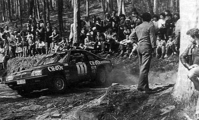 Marc Duez - Leon Lejeune
17º Rally de Portugal - Vinho do Porto 1983. Opel Manta GT/E (FBE 271). Clasificado 16º.

Del 2 al 5 de Marzo, Estoril, Lisboa, Portugal.
Supeficie: asfalto - tierra.

El Rally tenia un total de 2325 km de los que 674.50 km divididos en 43 tramos eran especiales (3 de ellos fueron cancelados SS12 Figueira de Foz de 9 Km, SS13 Prestimo de 12,50 Km, SS14 Vouga de 10 Km).

Tomaron la salida 86 equipos, finalizaron 31.@
Palabras clave: ;Opel;Manta;Portugal;1983