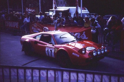 Panic - Dominique Bouteloup
42º Tour de France Automobile 1983. Ferrari 308 GTB (1964 OF 53). Clasificado 16º.

Del 19 al 23 Septiembre, Paris, Nice, Francia.
Superficie: asfalto.

El Rally tenia un total de 2800.00 km de los que 630.00 km divididos en 3 etapas y 32 tramos eran especiales (uno de ellos fue cancelado SS27 Col du Noyer).

Tomaron la salida 84 equipos, finalizaron 37.@
Palabras clave: Ferrari;GTB;Tour_France_Automobile;1983