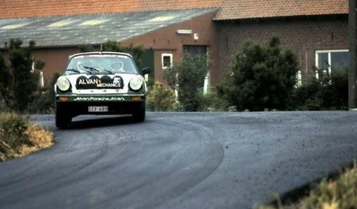 Renger Guliker - Abe van den Brink
19º Ypres 24 Horas Rally 1983. Porsche 911 SC. Clasificado 16º.

Del 24 al 26 de Junio, Ypres, Bélgica.
Superficie: asfalto.

El Rally tenía 512.00 km cronometrados divididos en dos etapas y 53 tramos especiales.

Tomaron la salida 176 equipos, finalizaron 77.@
Palabras clave: Porsche;Ypres;1983