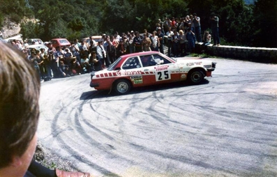 Auguste Turiani - Pierre Thimonier
27º Tour de Corse - Rallye de France 1983. Opel Ascona B. Clasificado 17º.

Del 5 al 7 de Mayo, Ajaccio, Córcega, Francia.
Superficie: asfalto.

El Rally tenia un total de 1715.10 km de los que 1066.10 km divididos en 32 tramos eran especiales.

Tomaron la salida 178 equipos, finalizaron 57.@
Palabras clave: Opel;Ascona;Corse;Corcega;1983