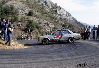 André Jetten - Hans Brinkman
51º Rallye de Monte-Carlo 1983. Mitsubishi Lancer 2000 Turbo. Clasificado 28º.

Del 22 al 28 de Enero, Monte-Carlo.
Superficie: asfalto - nieve.

RMC clasificó a todos los equipos que terminaron el 