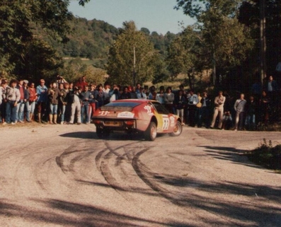 David Joyes - Denis Lavan
42º Tour de France Automobile 1983. Alpine-Renault A310 (33 DM 78). Clasificado 32º.

Del 19 al 23 Septiembre, Paris, Nice, Francia.
Superficie: asfalto.

El Rally tenia un total de 2800.00 km de los que 630.00 km divididos en 3 etapas y 32 tramos eran especiales (uno de ellos fue cancelado SS27 Col du Noyer).

Tomaron la salida 84 equipos, finalizaron 37.@
Palabras clave: Renault;Alpine;Tour_France_Automobile;1983
