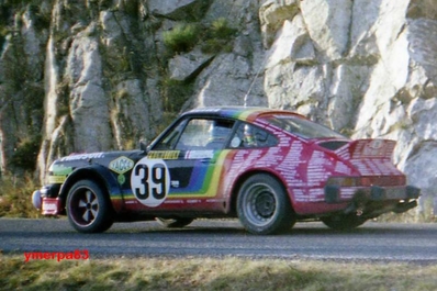 Thierry Perrier - Jacques Porteron
51º Rallye Automobile de Monte-Carlo 1983. Porsche 911 SC (831 BNC 75). Clasificado 51º.

Del 22 al 28 de Enero, Monte-Carlo.
Superficie: asfalto - nieve.

RMC clasificó a todos los equipos que terminaron el "Parcours Commun" (después de SS21).
De los 150 equipos, solo los 100 mejores pudieron competir en el último tramo "Parcours Final".
Los equipos que no completaron todas las etapas recibieron tiempos de penalización, incluso para aquellos que no terminaron el último tramo.
86 equipos completaron todo el rally, dos fueron descalificados.

El Rally tenia un total de 4197 km de los que 709 km divididos en 31 tramos eran especiales, (2 de ellas fue canceladas SS6 Pont des Miolans de 22 Km y SS15 St Jeans en Royans de 38 Km).

Se inscribieron 263 equipos, tomaron la salida 250, finalizaron 149.@
Palabras clave: Porsche;Montecarlo;1983