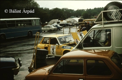 Alexandros Maniatopoulos (Leonidas) - Maria Pavli Korre
14º Rally Albena - Zlatni Piassatzi - Sliven 1983. Renault 5 Turbo. Abandonó.

Del 7 al 9 de Mayo, Albena, Bulgaria.
Superficie: asfalto - tierra.

El Rally tenia un total de 504.00 km cronometrados.

Tomaron la salida 75, finalizaron 35.

© Bálint Árpád.@
Palabras clave: Albena;Zlatni;RenaulT;Turbo;Grupo_B;1983;Bulgaria;Asistencias