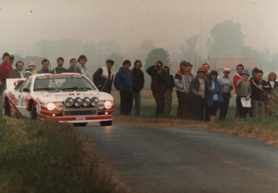 Andrea Zanussi - Paolo Spollon
19º Ypres 24 Horas Rally 1983. Lancia Rally 037 (TO Y75887). Abandonó por motor.

Del 24 al 26 de Junio, Ypres, Bélgica.
Superficie: asfalto.

El Rally tenía 512.00 km cronometrados divididos en dos etapas y 53 tramos especiales.

Tomaron la salida 176 equipos, finalizaron 77.@
Palabras clave: Lancia;Rally;Grupo_B;Ypres;1983