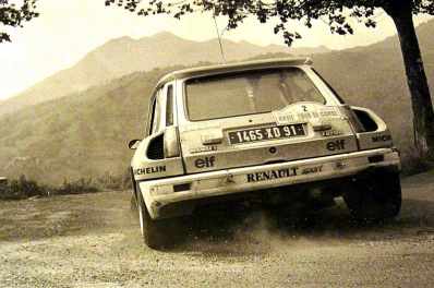 Jean Ragnotti - Jean-Marc Andrié
27º Tour de Corse - Rallye de France 1983. Renault 5 Turbo Tour de Corse (1465 XD 91) Abandonó al chocar con una vaca en SS15 Chiatra - Ponte Nuovo de 64.80 km.

Del 5 al 7 de Mayo, Ajaccio, Córcega, Francia.
Superficie: asfalto.

El Rally tenia un total de 1715.10 km de los que 1066.10 km divididos en 32 tramos eran especiales.

Tomaron la salida 178 equipos, finalizaron 57.@
Palabras clave: ;Renault;Turbo;Corcega;1983;Grupo_B;Corse