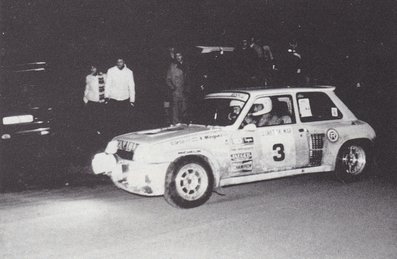 Genito Ortiz - Ramon Mi­nguez
31º Rally Costa Brava 1983. Renault 5 Turbo TdC (1-M-2860-P) Abandonó por problema eléctrico en el tramo "El Sobirà".

Del 18 al 20 de Febrero, Lloret de Mar, Girona, Catalunya, España.
Superficie: asfalto - tierra.

El Rally tení­a un total de 1356.5 km de los que 519.10 km divididos en 44 tramos eran especiales.

Tomaron la salida 68 equipos, finalizaron 20.@
Palabras clave: Genito_Ortiz;Renault;Turbo;Grupo_B;Costa_Brava;1983