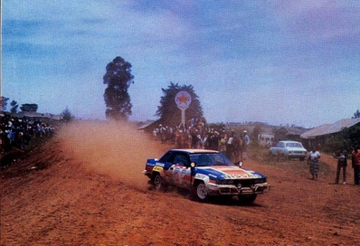 Timo Salonen - Seppo Harjanne
31º Marlboro Safari Rally 1983. Nissan 240RS (KNY59 YA204). Abandonó por motor.

Del 30 de Marzo al 4 de Abril, Nairobi, Kenya, África.
Superficie: tierra.

El Rally tenia un total de 5035 km en los que 1620.95 km se encontraban 26 controles horarios.

Tomaron la salida 78 equipos, finalizaron 22.@

Palabras clave: Timo_Salonen;Nissan;Safari;Grupo_B;1983