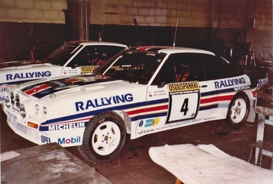 Ari Vatanen - Terry Harryman
33º 1000 Lakes Rally 1983. Opel Manta 400 (GG-CT 361). Abandonó por palier roto en SS35 Renkajarvi de 8.28 Km.

Del 26 al 28 de Agosto, Jyväskylä, Finlandia.
Superficie: tierra.

El Rally tenia un total de 1461.00 km de los que 472.63 km divididos en 50 tramos, eran especiales.

Se inscribieron 180 equipos, tomaron la salida 174, finalizaron 71.@
Palabras clave: ;Finlandia;Opel;Manta;Grupo_B;1983
