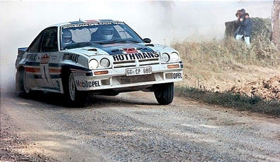 Ari Vatanen - Terry Harryman
25º Rally de San Remo 1983. Opel Manta 400 (GG-CP 680). Abandonó por accidente en SS51 Ronde de 46.55 km.

Del 2 al 7 de Octubre, Sanremo, Liguria, Imperia, Italia.
Superficie: Asfalto - tierra

El Rally tenia un total de 2695.00 km de los que 775.89 km divididos en 58 tramos, eran especiales.

Se inscribieron 97 equipos, tomaron la salida 97, finalizaron 36.@
Palabras clave: ;Terry_Harryman;Opel;Manta;Sanremo;Grupo_B;1983