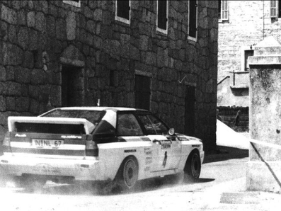 Hannu Mikkola - Arne Hertz
27º Tour de Corse - Rallye de France 1983. Audi Quattro A2 (IN-NL 67). Abandonó por accidente en SS23 Plaine de Peri - Capigliolo de 35.60 Km.

Del 5 al 7 de Mayo, Ajaccio, Córcega, Francia.
Superficie: asfalto.

El Rally tenia un total de 1715.10 km de los que 1066.10 km divididos en 32 tramos eran especiales.

Tomaron la salida 178 equipos, finalizaron 57.@
Palabras clave: ;Audi;Quattro;Corcega;Grupo_B;1983;Corse