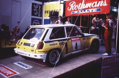 Jean Ragnotti - Pierre Thimonier
42º Tour de France Automobile 1983. Renault 5 Turbo Tour de Corse (6005XA91). Abandonó por avería mecánica en SS23 St-Barthelemy de Gua 2 de 38.50 km.

Del 19 al 23 Septiembre, Paris, Nice, Francia.
Superficie: asfalto.

El Rally tenia un total de 2800.00 km de los que 630.00 km divididos en 3 etapas y 32 tramos eran especiales (uno de ellos fue cancelado SS27 Col du Noyer).

Tomaron la salida 84 equipos, finalizaron 37.@
Palabras clave: Renault;Turbo;Grupo_B;Tour_France_Automobile;1983;Parque_Cerrado