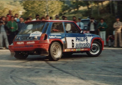 Bruno Saby - Françoise Sappey
42º Tour de France Automobile 1983. Renault 5 Turbo Tour de Corse (6711 WE 38). Abandonó por rotura de turbo en SS28 Font Belle de 21.50 km.

Del 19 al 23 Septiembre, Paris, Nice, Francia.
Superficie: asfalto.

El Rally tenia un total de 2800.00 km de los que 630.00 km divididos en 3 etapas y 32 tramos eran especiales (uno de ellos fue cancelado SS27 Col du Noyer).

Tomaron la salida 84 equipos, finalizaron 37.@
Palabras clave: Renault;Turbo;Grupo_B;Tour_France_Automobile;1983