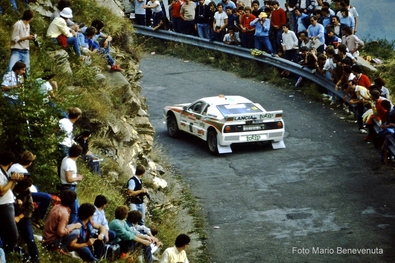 Adartico Vudafieri - Luigi Pirollo
25º Rally Sanremo 1983. Lancia Rally 037 (TO W49366). Abandonó por accidente en SS51 Ronde de 46.55 km.

Del 2 al 7 de Octubre, Sanremo, Liguria, Imperia, Italia.
Superficie: Asfalto - tierra

El Rally tenia un total de 2695.00 km de los que 775.89 km divididos en 58 tramos, eran especiales.

Se inscribieron 97 equipos, tomaron la salida 97, finalizaron 36.

© Mario Benevenuta
@
Palabras clave: ;Lancia;Rally;Grupo_B;1983