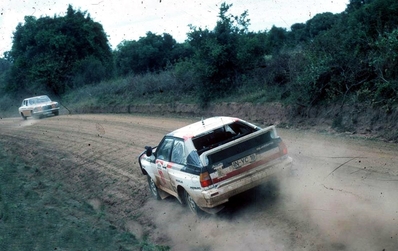 Vic Preston, Jr - John Lyall
31º Marlboro Safari Rally 1983. Audi Quattro A1 (IN-YC 18). Abandonó por accidente en CH20.

Del 30 de Marzo al 4 de Abril, Nairobi, Kenya, África.
Superficie: tierra.

El Rally tenia un total de 5035 km en los que 1620.95 km se encontraban 26 controles horarios.

Tomaron la salida 78 equipos, finalizaron 22.@
Palabras clave: Vic_Preston;Audi;Quattro;Grupo_B;Safari;1983