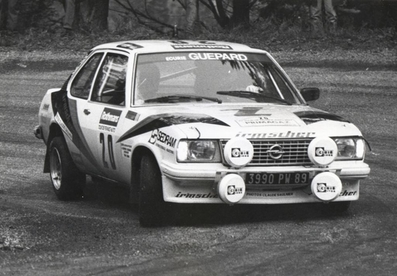 François Rousseau - Robert Wrege
42º Tour de France Automobile 1983. Opel Ascona (3990 PW 89). Abandonó por accidente durante tramo de enlace antes de SS6 Col de Weitsein de 16.00 km.

Del 19 al 23 Septiembre, Paris, Nice, Francia.
Superficie: asfalto.

El Rally tenia un total de 2800.00 km de los que 630.00 km divididos en 3 etapas y 32 tramos eran especiales (uno de ellos fue cancelado SS27 Col du Noyer).

Tomaron la salida 84 equipos, finalizaron 37.@
Palabras clave: Opel;Ascona;Tour_France_Automobile;1983