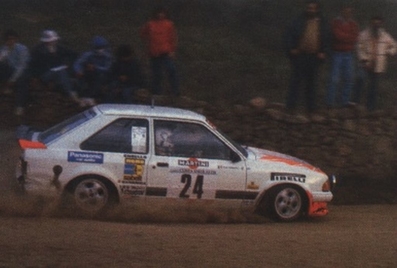 Mauro Pregliasco - Sghedoni
6º Rally Costa Esmeralda 1983. Ford Escort RS1600i. Abandonó, desconocemos el motivo.

Del 23 al 26 de Marzo, Porto Cervo.
Superficie: tierra.

El Rally tenia 38 tramos cronometrados (2 de ellos fueron cancelados, SS23 y SS34).
Desconocemos de cuantos kilómetros tanto totales como cronometrados constaba la prueba.

Se inscribieron 103 equipos, finalizaron 31.@
Palabras clave: Mauro_Pregliasco;Ford;Escort;Costa_Esmeralda;1983