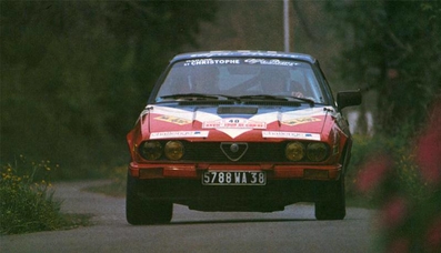 Bertrand Balas - Eric Laine
27º Tour de Corse - Rallye de France 1983. Alfa Romeo Alfetta GTV6. Abandonó. desconocemos el motivo y en que especial.

Del 5 al 7 de Mayo, Ajaccio, Córcega, Francia.
Superficie: asfalto.

El Rally tenia un total de 1715.10 km de los que 1066.10 km divididos en 32 tramos eran especiales.

Tomaron la salida 178 equipos, finalizaron 57.@
Palabras clave: Alfa;Romeo;Alfetta;GTV6;Corse;Corcega;1983