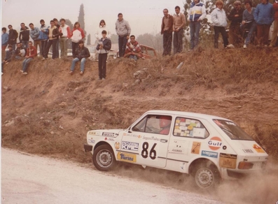 Carles Bosch -  Alex Romani
19º Rally Catalunya 1983. Seat 127. Abandonó por accidente.

Del 21 al 23 de Octubre, Catalunya, España.
Superficie: asfalto.

El Rally tenia un total de 356.90 km cronometrados, desconocemos en cuantos tramos especiales se dividian.

Tomaron la salida 97 equipos, finalizaron 54.
Palabras clave: Seat;Catalunya;1983