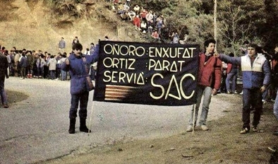 14º Critérium Montseny-Guilleries 1984
Tramo Coll de Revell.
Foto tomada en última curva del tramo y último tramo del Rallye.

Del 7 al 8 4 Abril, Viladrau, Osona, Girona, Catalunya, España.
Superficie: asfalto.

Tomaron la salida 100 equipos, finalizaron 30.
Palabras clave: Criterium_Montseny_Guilleries;1984