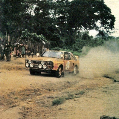 Stig Blomqvist - Björn Cederberg
16º Rally Cote d'Ivoire 1984. Audi Sport Quattro S1. Clasificado 1º.

Del 31 de Octubre al 4 de Noviembre, Africa.
Superficie: tierra.

El Rally constaba de 4 etapas con un total de 4012 km y 46 controles horarios.

Tomaron la salida 50 equipos, finalizaron 6.@
Palabras clave: Stig_Blomqvist;Costa_Marfil;Ivoire;Audi;Sport;Quattro;Grupo_B;1984