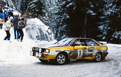 Walter Röhrl - Christian Geistdörfer
52º Rallye Automobile de Monte-Carlo 1984. Audi Quattro A2 (IN-NX 47). Clasificado 1º.

Del 21 al 27 de Enero, Monte-Carlo.
Superficie: asfalto - nieve.

El Rally tenia un total de 3328.90 km de los que 753.20 km divididos en 30 tramos eran especiales, (4 de ellas fueron cancxeladas SS3 St Jean en Royans de 39 Km, SS11 Les Savoyons - Sigoyer de 32 Km, SS12 Pont sur Barrage du Sautet de 18,40 Km, SS13 Chateau d'Ancelle - La Batie Neuve de 11,20 Km).

Se inscribieron 222 equipos, tomaron la salida 209, finalizaron 120.

Foto 2 de 2
@
Palabras clave: Walter_Röhrl;Audi;Quattro;Grupo_B;Montecarlo;1984;Nieve