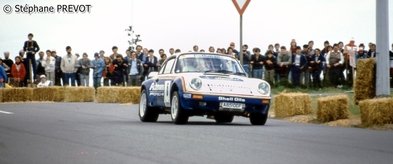 Henri Toivonen - Ian Grindrod
20º Ypres 24 Hours Rally 1984. Porsche 911 SC RS (A851 CCF). Clasificado 1º.

Del 29 de Junio al 1 de Julio, Ypres, Bélgica.
Superficie: asfalto.

El Rally tenía 573.38 km cronometrados divididos en 51 tramos especiales (uno de ellos fue cancelado SS51 Zillebeke de 15.10 km).

Tomaron la salida 147 equipos, finalizaron 69.@
Palabras clave: Henri_Toivonen;Ian_Grindrod;Porsche;Ypres;1984;Grupo_B