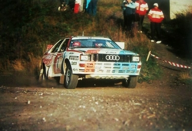 Harald Demuth - Wily Lux
25º Rallye International du Vin et du Valais 1984. Audi Quattro A1 (N-SM 250). Clasificado 1º.
Del 26 al 30 de Septiembre, Martigny, (Suiza).
Tomaron la salida 72 equipos, finalizaron 42.@
Palabras clave: ;Audi;Quattro;Grupo_B;Valais;Suiza;1984
