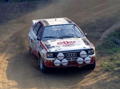 Michele Cinotto - Emilio Radaelli
32º Rally Costa Brava 1984. Audi Quattro A2. Clasificado 1º.
Audi Sport Team Italia

Del 17 al 19 de Febrero, Lloret de Mar.
Superficie: grava / asfalto.

El Rally tení­a un total de 1366.41 km, de los que 527.15 km divididos en 46 tramos eran especiales.

Tomaron la salida 60 equipos, finalizaron 25.@
Palabras clave: Audi;quattro;Grupo_B;Costa_Brava;1984