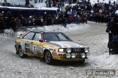Walter Röhrl - Christian Geistdörfer
52º Rallye Automobile de Monte-Carlo 1984. Audi Quattro A2 (IN-NX 47). Clasificado 1º.

Del 21 al 27 de Enero, Monte-Carlo.
Superficie: asfalto - nieve.

El Rally tenia un total de 3328.90 km de los que 753.20 km divididos en 30 tramos eran especiales, (4 de ellas fueron cancxeladas SS3 St Jean en Royans de 39 Km, SS11 Les Savoyons - Sigoyer de 32 Km, SS12 Pont sur Barrage du Sautet de 18,40 Km, SS13 Chateau d'Ancelle - La Batie Neuve de 11,20 Km).

Se inscribieron 222 equipos, tomaron la salida 209, finalizaron 120.@
Palabras clave: Walter_Röhrl;Audi;Quattro;Grupo_B;Montecarlo;1984;Nieve