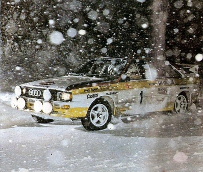 Walter Röhrl - Christian Geistdörfer
52º Rallye Automobile de Monte-Carlo 1984. Audi Quattro A2 (IN-NX 47). Clasificado 1º.

Del 21 al 27 de Enero, Monte-Carlo.
Superficie: asfalto - nieve.

El Rally tenia un total de 3328.90 km de los que 753.20 km divididos en 30 tramos eran especiales, (4 de ellas fueron cancxeladas SS3 St Jean en Royans de 39 Km, SS11 Les Savoyons - Sigoyer de 32 Km, SS12 Pont sur Barrage du Sautet de 18,40 Km, SS13 Chateau d'Ancelle - La Batie Neuve de 11,20 Km).

Se inscribieron 222 equipos, tomaron la salida 209, finalizaron 120.@
Palabras clave: Walter_Röhrl;Audi;Quattro;Grupo_B;Montecarlo;1984;Nieve