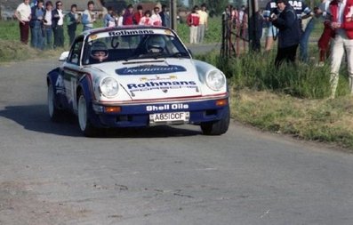 Henri Toivonen - Ian Grindrod
20º Ypres 24 Hours Rally 1984. Porsche 911 SC RS (A851 CCF). Clasificado 1º.

Del 29 de Junio al 1 de Julio, Ypres, Bélgica.
Superficie: asfalto.

El Rally tenía 573.38 km cronometrados divididos en 51 tramos especiales (uno de ellos fue cancelado SS51 Zillebeke de 15.10 km).

Tomaron la salida 147 equipos, finalizaron 69.@
Palabras clave: Henri_Toivonen;Ian_Grindrod;Porsche;Ypres;1984;Grupo_B