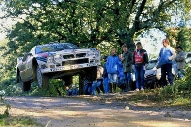 Attilio Bettega - Maurizio Perissinot
26º Rally San Remo 1984. Lancia Rally 037 (TO W67775). Clasificado 2º.

Del 30 de Septiembre al 5 de Octubre, Sanremo, Liguria, Imperia, Italia.
Superficie: asfalto -tierra.

El Rally tenia un total de 2546.29 km de los que 807.69 km divididos en 56 tramos eran especiales, (2 de ellas fueron canceladas SS7 Sante Luce de 12,30 km y SS26 Chiusdino 2 de 17,41 Km).

Se inscribieron 104 equipos, tomaron la salida 100, finalizaron 35.@
Palabras clave: Attilio_Bettega;Lancia;Rally;Grupo_B;Sanremo;1983;Saltos