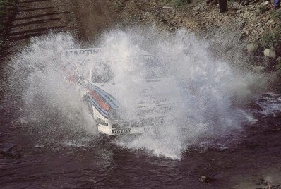 Markku Alén - Ilkka Kivimäki
14º Rally de Nueva Zelanda 1984. Lancia Rally 037 (TO W67771). Clasificado 2º.

Del 23 al 26 de Junio, Auckland, Nueva Zelanda.
Superficie: tierra.

El Rally tenia un total de 2626 km de los que 1044 km divididos en 45 tramos eran especiales.

Tomaron la salida 63 equipos, finalizaron 35.@
Palabras clave: Markku_Alen;Ilkka_Kivimaki;Lancia;Rally;Nueva_Zelanda;1984;Grupo_B