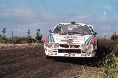 Markku Alén - Ilkka Kivimäki
14º Rally de Nueva Zelanda 1984. Lancia Rally 037 (TO W67771). Clasificado 2º.

Del 23 al 26 de Junio, Auckland, Nueva Zelanda.
Superficie: tierra.

El Rally tenia un total de 2626 km de los que 1044 km divididos en 45 tramos eran especiales.

Tomaron la salida 63 equipos, finalizaron 35.@
Palabras clave: Markku_Alen;Lancia;Rally;Nueva_Zelanda;1984;Grupo_B