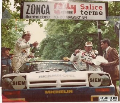 Dario Cerrato - Giuseppe Cerri
14º Rally 4 Regioni 1984. Opel Manta 400. Clasificado 2º.

Del 18 al 20 de Mayo, Salice Terme, Lombardia, Italia.
Superficie: asfalto.

Desconocemos de cuantos kilómetros constaba la prueba tanto totales como cronometrados..

Tomaron la salida 66 eqyuipos, finalizaron 28.@
Palabras clave: Dario_Cerrato;Opel;Manta;Grupo_B;1984;Rally_4_Regioni