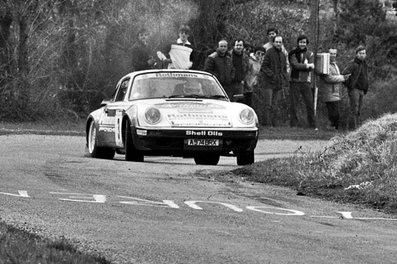 Henri Toivonen - Juha Piironen
5º Rallye des Garrigues 1984. Porsche 911 SC RS (A974 BRX). Clasificado 3º.

Del 30 al 31 de Marzo, Nîmes, Gard, Francia.
Superficie: asfalto.

Tomaron la salida 102 equipos, finalizaron 44.@
Palabras clave: Henri_Toivonen;Juha_Piironen;Porsche;Garrigues;1984;Grupo_B