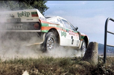 Massimo (Miki) Biasion - Tiziano Siviero
26º Rallye Sanremo 1984. Lancia Rally 037 (TO W67784). Clasificado 3º.
Jolly Club Totip

Del 30 de Septiembre al 5 de Octubre, Sanremo, Liguria, Imperia, Italia.
Superficie: asfalto -tierra.

El Rally tenia un total de 2546.29 km de los que 807.69 km divididos en 56 tramos eran especiales, (2 de ellas fueron canceladas SS7 Sante Luce de 12,30 km y SS26 Chiusdino 2 de 17,41 Km).

Se inscribieron 104 equipos, tomaron la salida 100, finalizaron 35.@
Palabras clave: Lancia;Rally;Grupo_B;Sanremo;1984