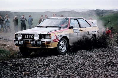 Hannu Mikkola - Arne Hertz
14º Sanyo Rally de Nueva Zelanda 1984. Audi Quattro A2 (IN-YD 29). Clasificado 3º.

Del 23 al 26 de Junio, Auckland, Nueva Zelanda.
Superficie: tierra.

El Rally tenia un total de 2626 km de los que 1044 km divididos en 45 tramos eran especiales.

Tomaron la salida 63 equipos, finalizaron 35.@
Palabras clave: ;Audi;Quattro;Grupo_B;1984