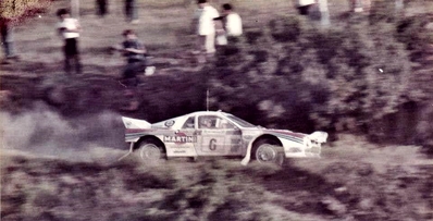 Attilio Bettega - Sergio Cresto
31º Rothmans Acropolis Rally 1984. Lancia Rally 037 (TO W67774). Clasificado 4º.

Del 26 al 31 de Mayo, Atenas, Grecia.
Superficie: tierra.

El Rally tení­a un total de 2265 km, de los que 796.62 km divididos en 47 tramos eran especiales.

Tomaron la salida 104 equipos, finalizaron 32.@
Palabras clave: ;Lancia;Rally;Grupo_B;Acropolis;Grecia;1984;Sergio_Cresto
