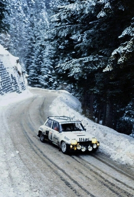 Jean-Luc Thérier - Michel Vial
52º Rallye Automobile de Monte-Carlo 1984. Renault 5 Turbo Tour de Corse (21 QV 28). Clasificado 4º.

Del 21 al 27 de Enero, Monte-Carlo.
Superficie: asfalto - nieve.

El Rally tenia un total de 3328.90 km de los que 753.20 km divididos en 30 tramos eran especiales, (4 de ellas fueron cancxeladas SS3 St Jean en Royans de 39 Km, SS11 Les Savoyons - Sigoyer de 32 Km, SS12 Pont sur Barrage du Sautet de 18,40 Km, SS13 Chateau d'Ancelle - La Batie Neuve de 11,20 Km).

Se inscribieron 222 equipos, tomaron la salida 209, finalizaron 120.@
Palabras clave: ;Renault;Turbo;Montecarlo;1984;nieve;Grupo_B
