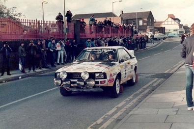 Michèle Mouton - Fabrizia Pons
33º Lombard RAC Rally 1984. Audi Sport Quattro S1 (IN-NT 2). Clasificada 4ª.

Del 25 al 29 de Noviembre, Chester, Cheshire, Inglaterra, Reino Unido.
Superficie: tierra.

El Rally tenia un total de 3232.00 km de los que 868.54 km divididos en 56 tramos eran especiales.

Se inscribieron 124 equipos, tomaron la salida 119, finalizaron 52.@
Palabras clave: Michele_Mouton;Audi;Sport;Quattro;Gran_Bretaña;Grupo_B;1984;RAC_Rally