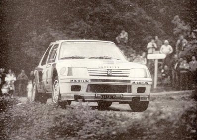 Jean-Pierre Nicolas - Charley Pasquier
28º Tour de Corse - Rallye de France 1984. Peugeot 205 Turbo 16 (697 EXC 75). Clasificado 4º.

Debut del Peugeot 205 Turbo 16 en el Mundial de Rallys.

Del 3 al 5 de Mayo, Ajaccio, Córcega, Francia.
Superficie: asfalto.

El Rally tenia un total de 1618 km de los que 1130.9 km divididos en 30 tramos eran especiales.

Se inscribieron 158 equipos, tomaron la salida 155, finalizaron 57.@
Palabras clave: Jean-Pierre_Nicolas;Peugeot;Turbo;Grupo_B;Corcega;1984;Corse;Debut